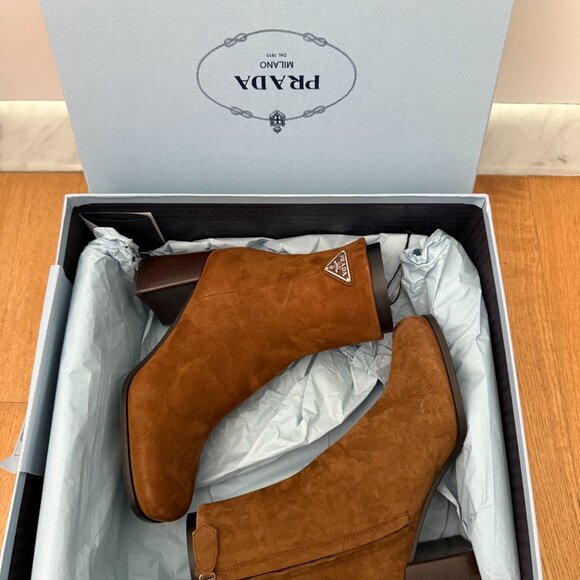 NWTPrada Ankle Boots In Sigaro Brown Suede Leather Block Heels - Picture 4 of 11
